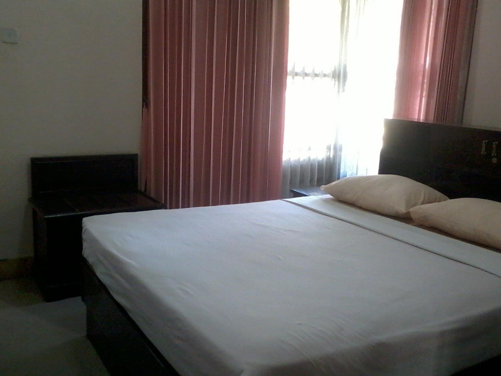 Reddoorz Plus Near Brawijaya Museum Malang Eksteriør billede