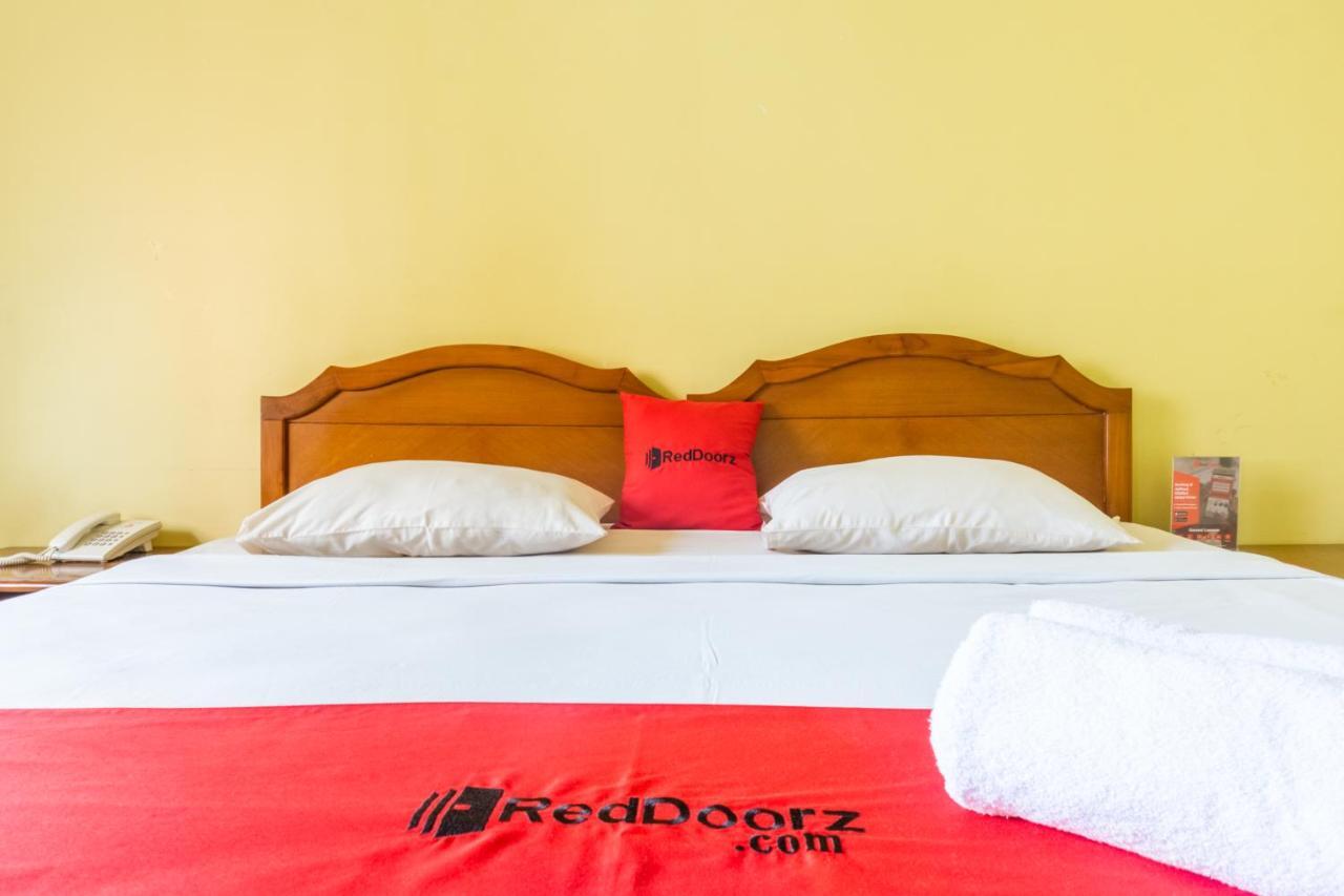 Reddoorz Plus Near Brawijaya Museum Malang Eksteriør billede
